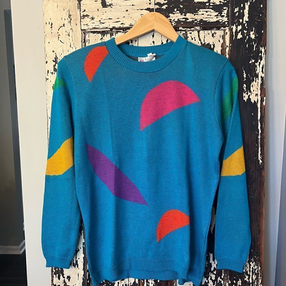 Vintage prophecy women’s 80’s geometric sweater made in the 🇺🇸 small. Colorful.